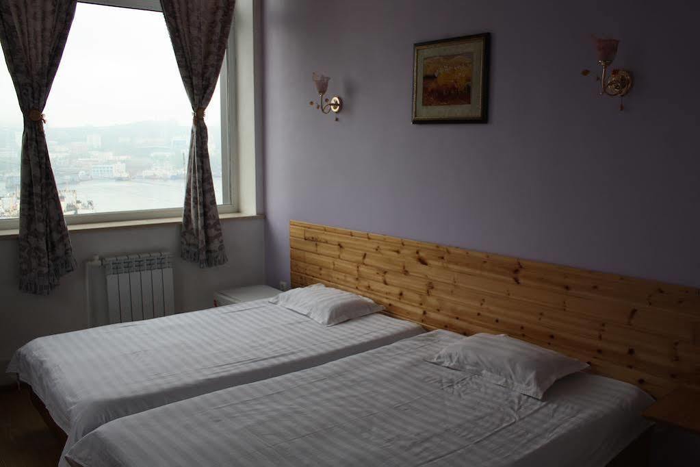 Hotel Istok Vladivostok Exterior photo